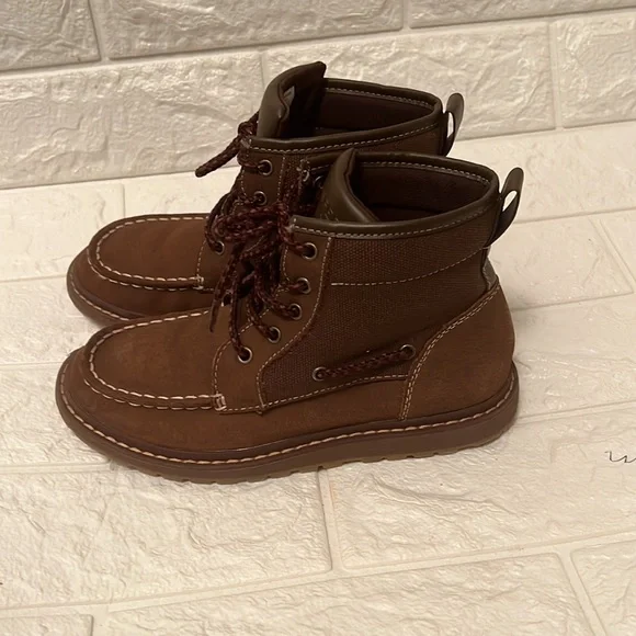 High top brown sperry shoes - Picture 3 of 4